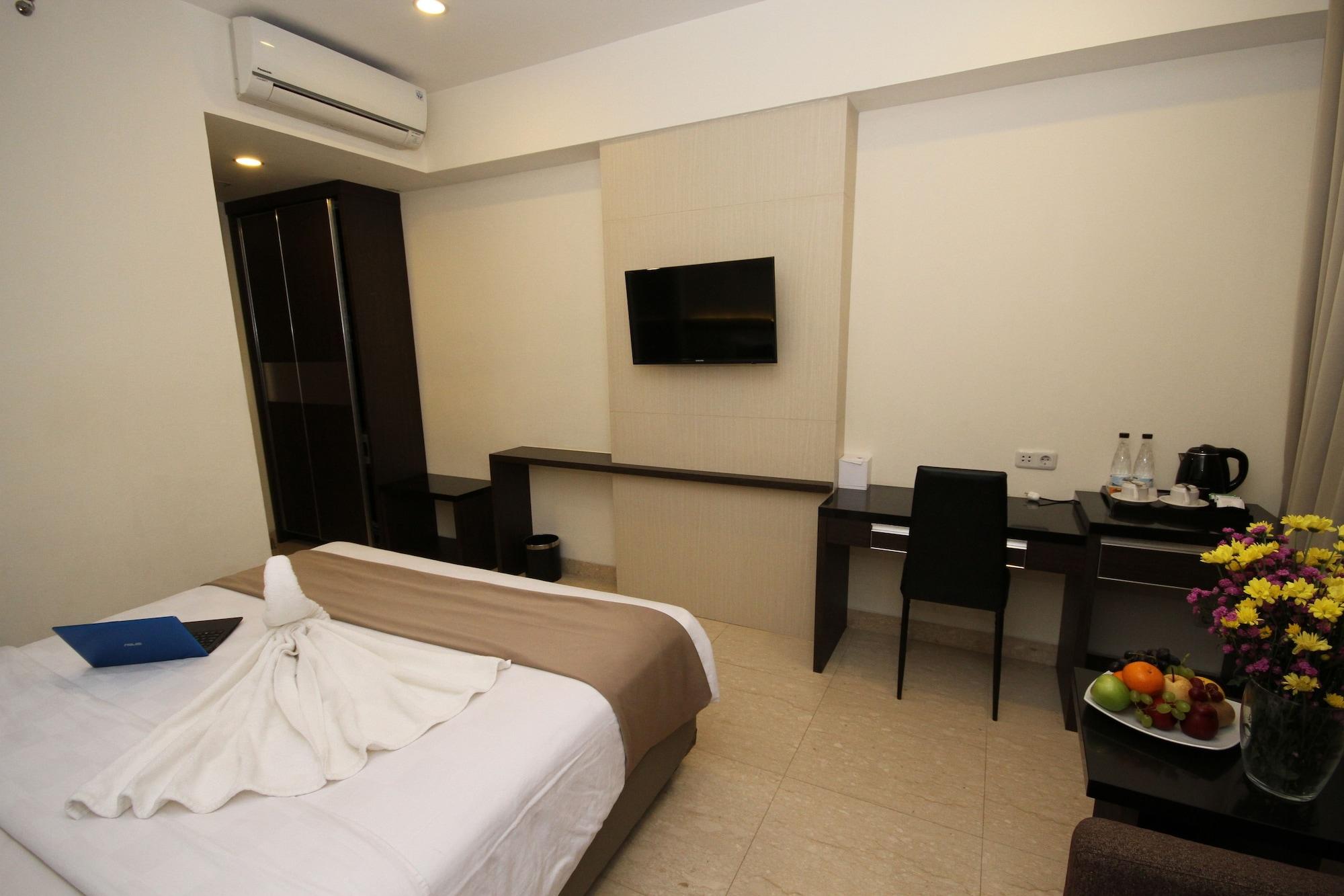 Atlantic City Hotel Bandung Exterior photo