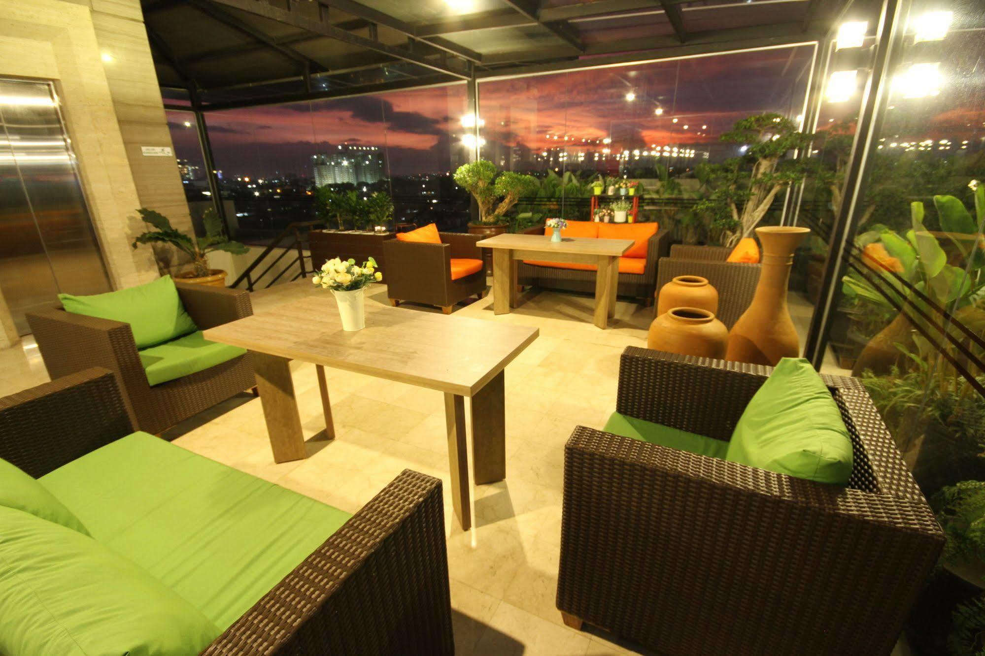 Atlantic City Hotel Bandung Exterior photo