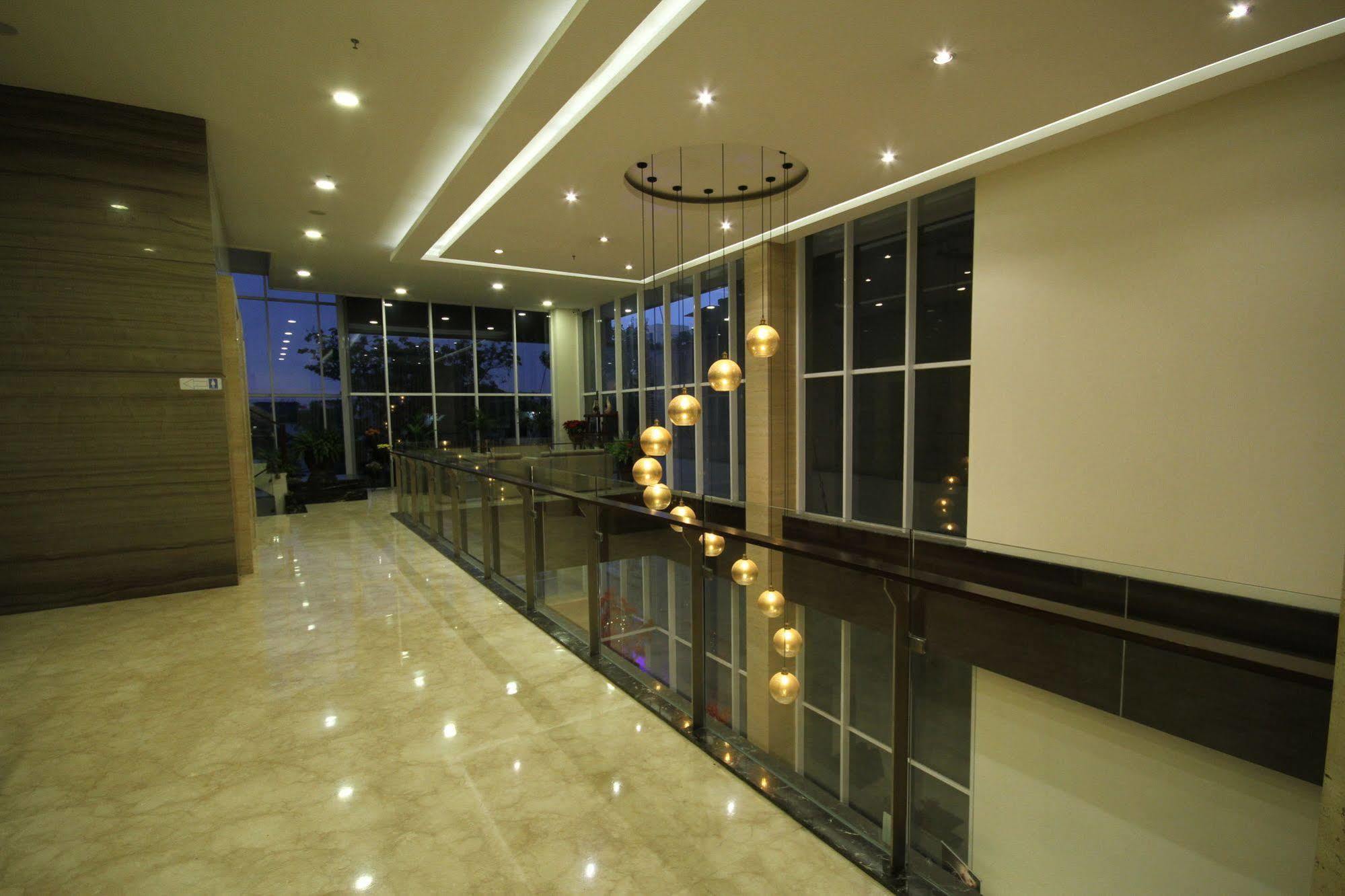 Atlantic City Hotel Bandung Exterior photo